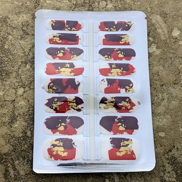 5 for $15 Nail Wrap - Brushes of Red - Picture 3 of 7